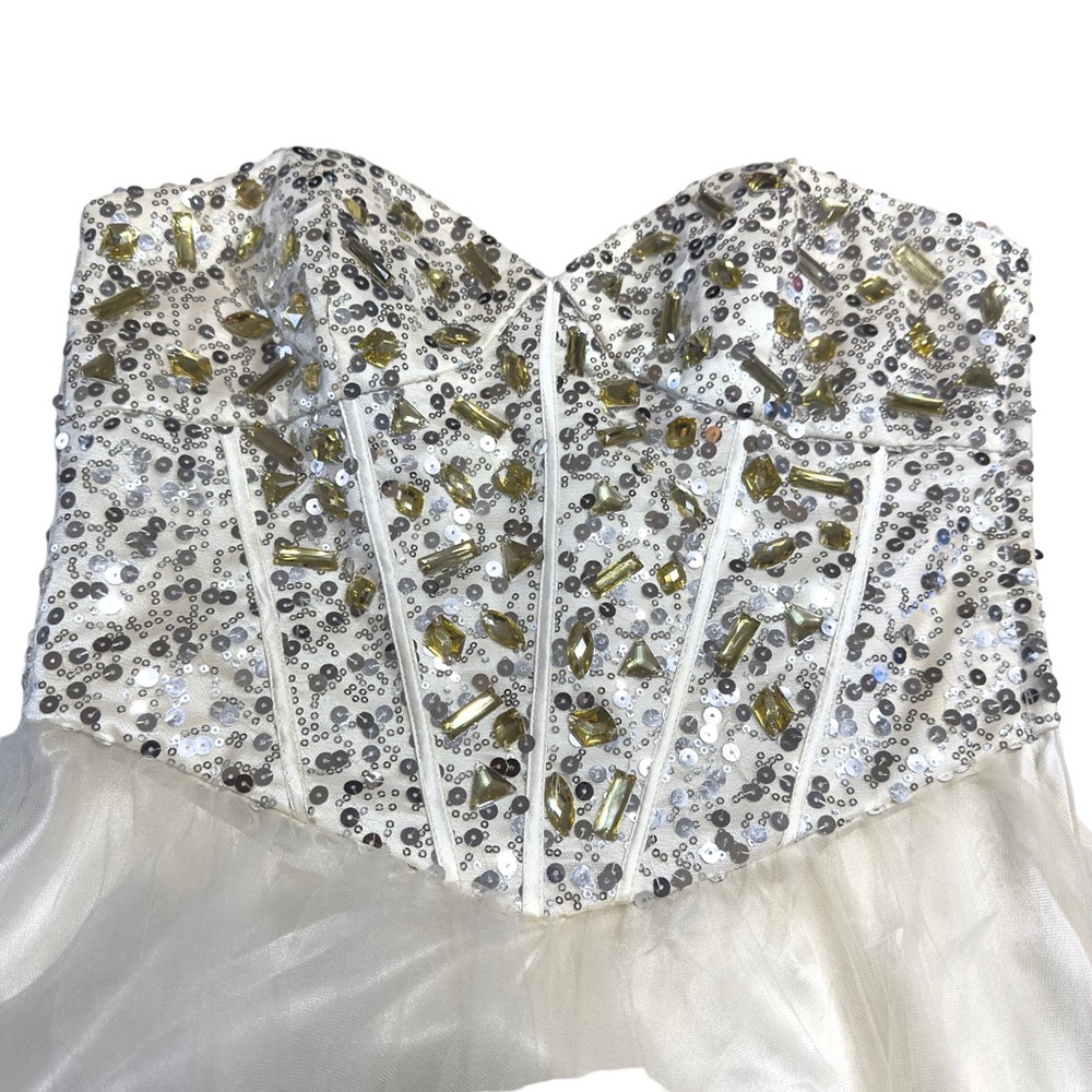 ded White Sequin Short Dress Size 7/8 - Picture 3 of 7